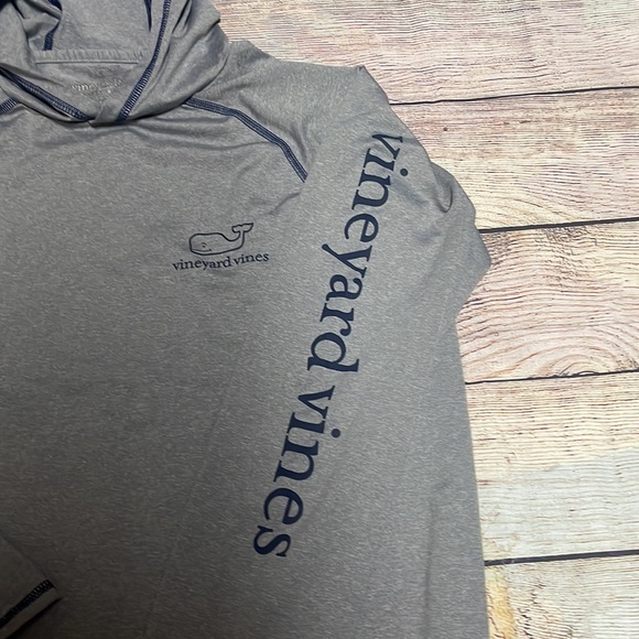 Vineyard Vines Performance Hoodie - Picture 4 of 4